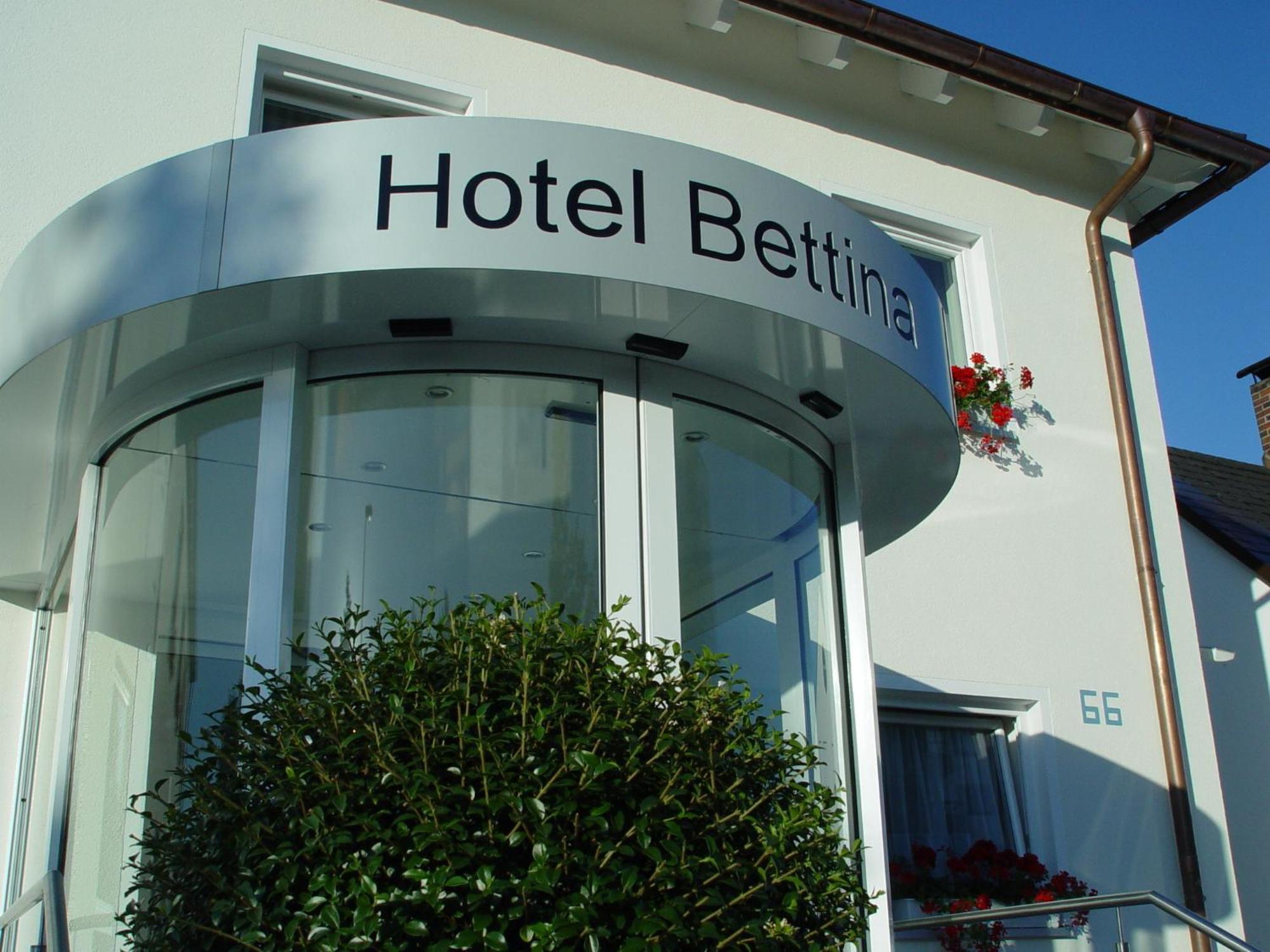 Hotel Bettina Garni Guenzburg Exterior photo